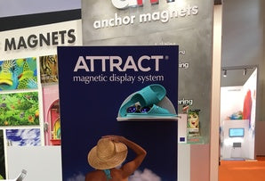 Branded retail display area with modular panels for promotional campaigns